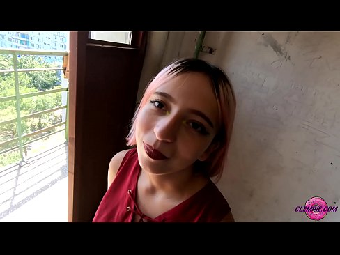❤️ دانش آموز حسی یک غریبه را در بیرون می مکد - تقدیر روی صورتش ❌ پورنو vk در پورنو fa.fuckmymac.ru ❤